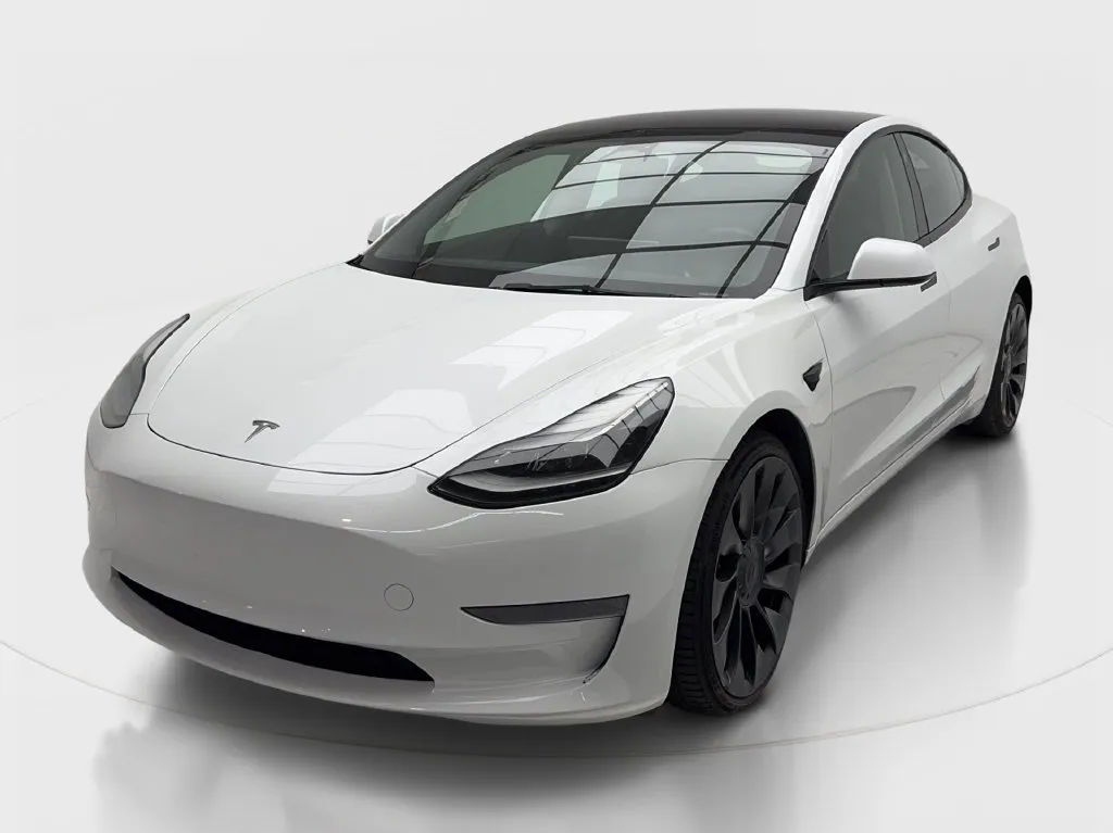 Tesla Model 3 photo 5