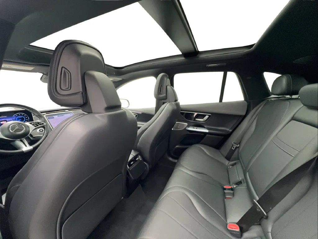 Mercedes-Benz EQE photo 23