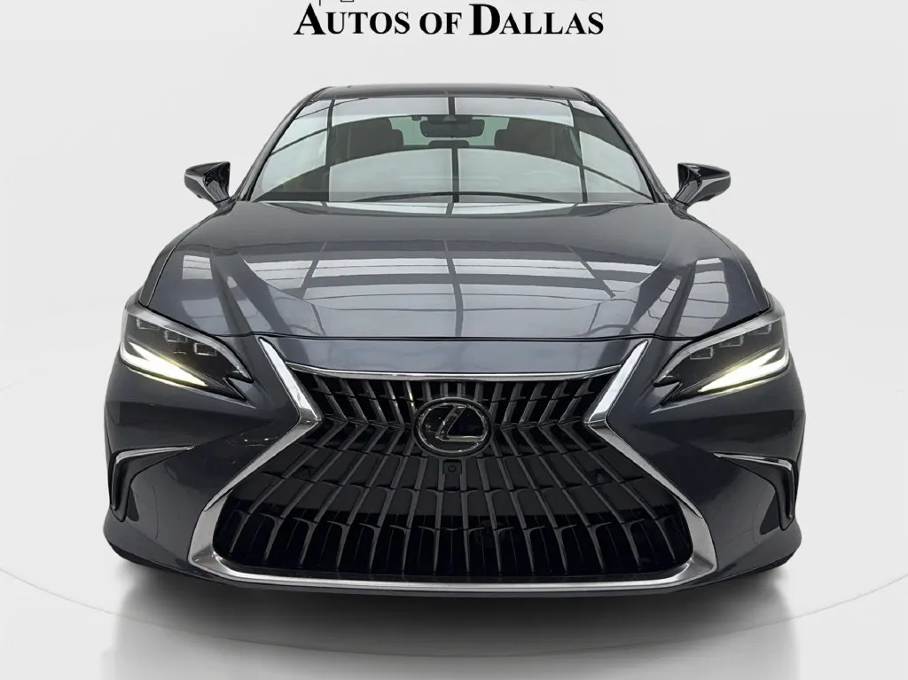 Lexus ES photo 4