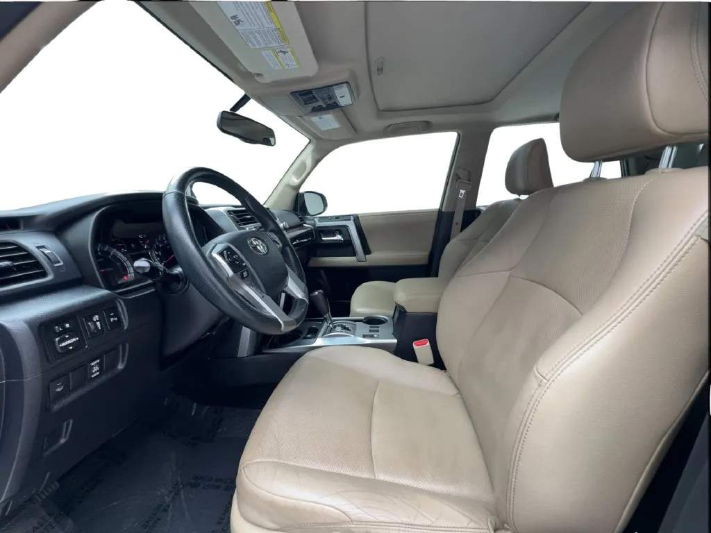 Toyota 4Runner photo 26