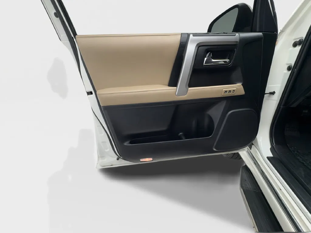 Toyota 4Runner photo 29