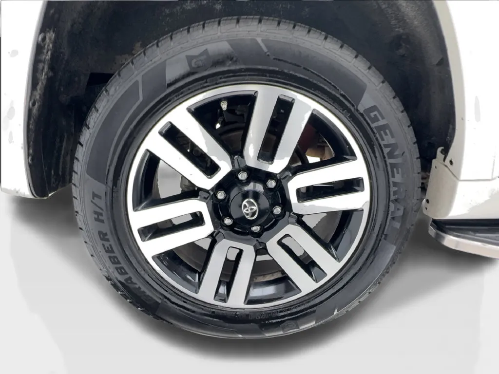 Toyota 4Runner photo 15