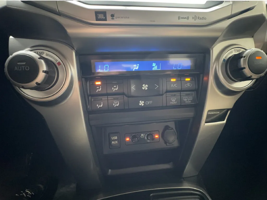 Toyota 4Runner photo 48