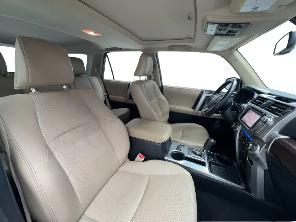 Toyota 4Runner photo 37