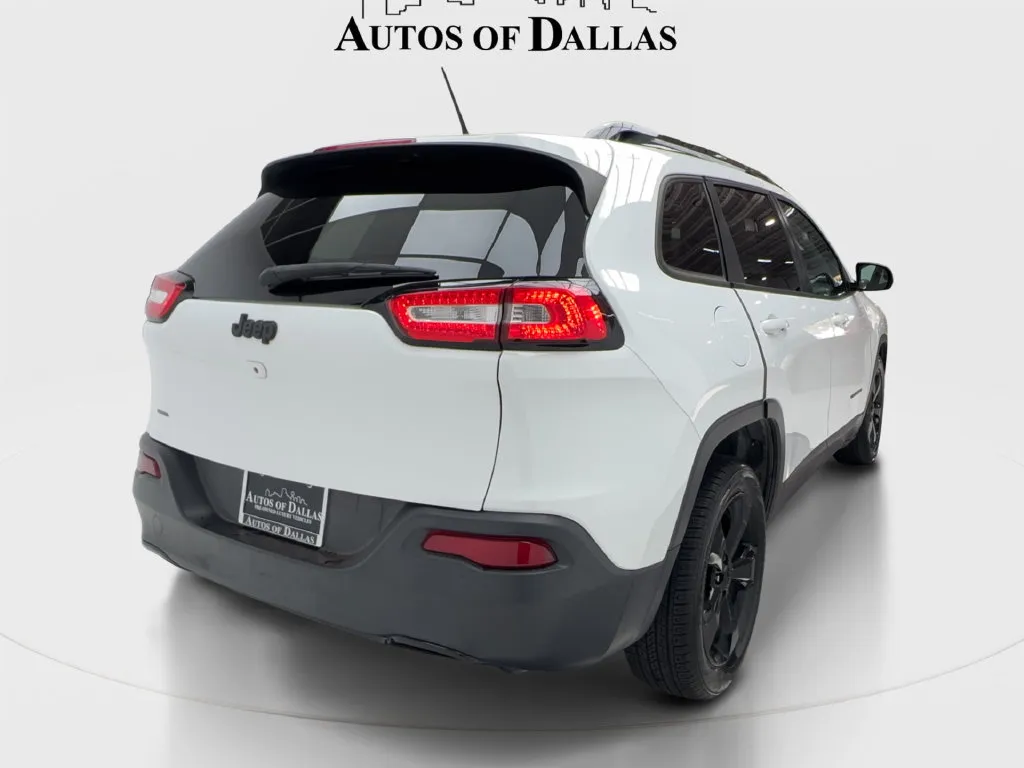 Jeep Cherokee photo 11