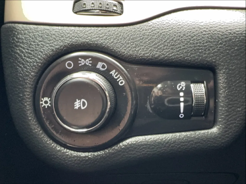 Jeep Cherokee photo 43