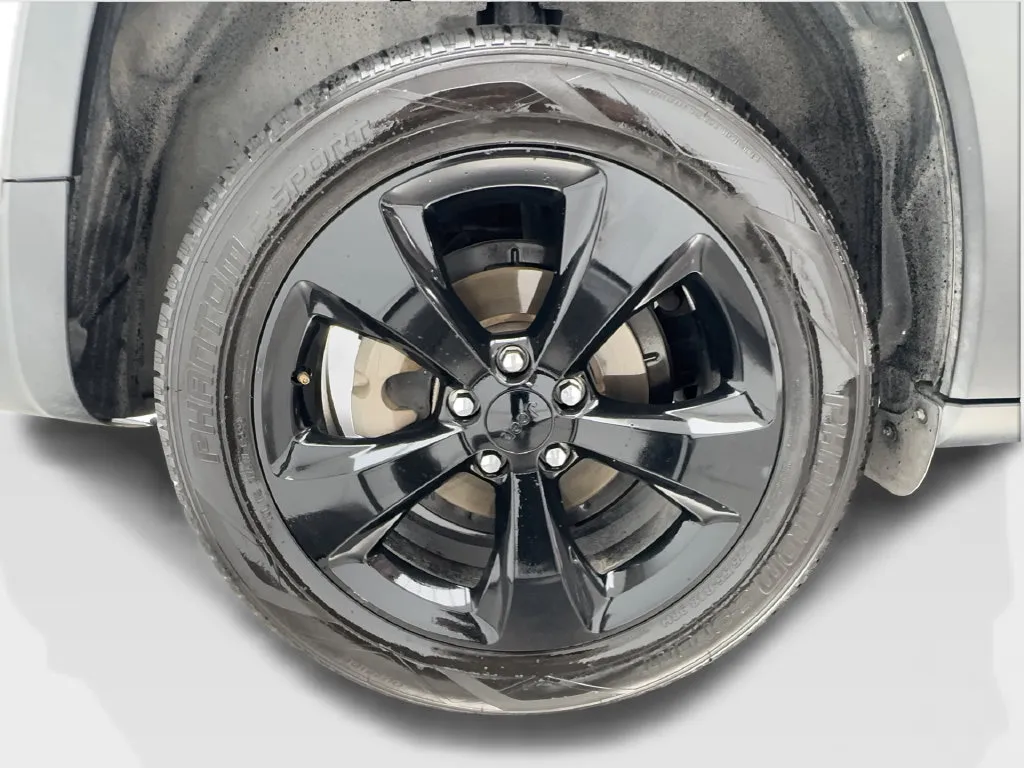 Jeep Cherokee photo 18