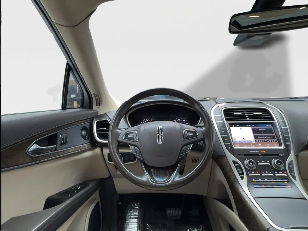 Lincoln MKX photo 39