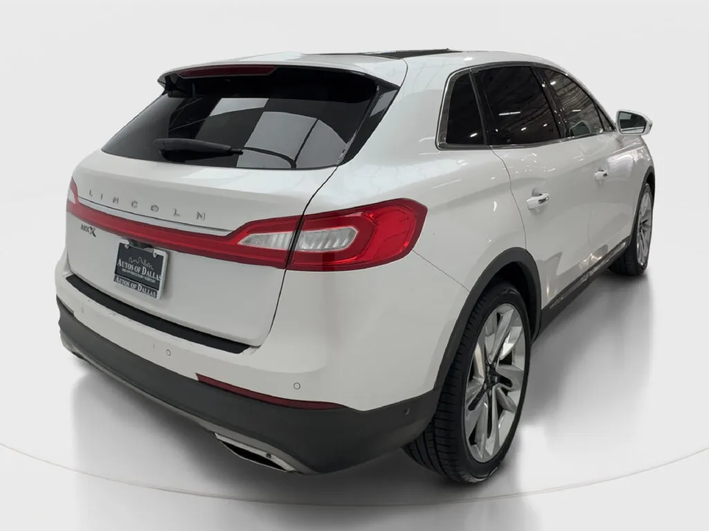Lincoln MKX photo 8