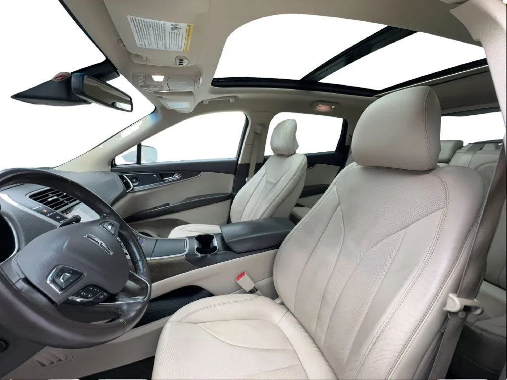 Lincoln MKX photo 20