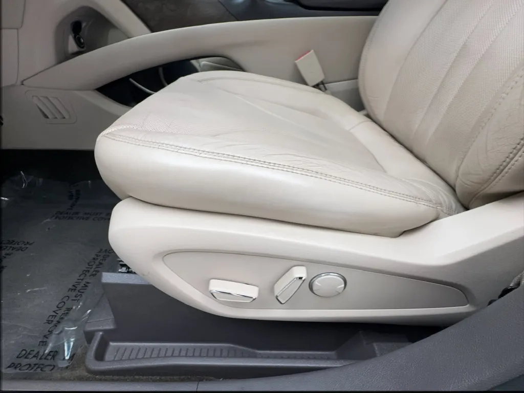 Lincoln MKX photo 23