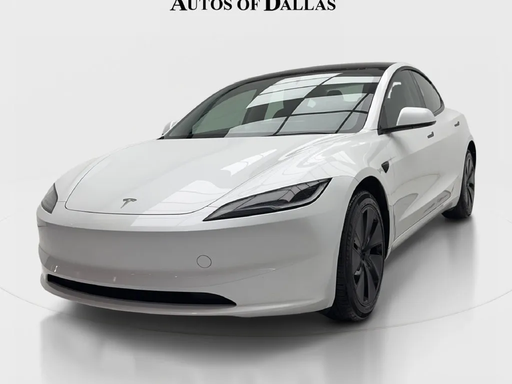 Tesla Model 3 photo 5