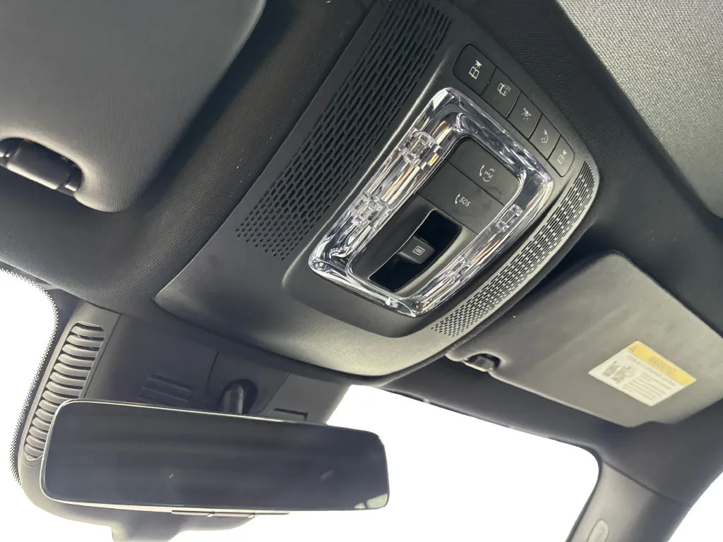 Mercedes-Benz GLB photo 71