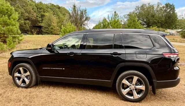 Black 2021 Jeep Grand Cherokee L Limited for sale in Plano, TX