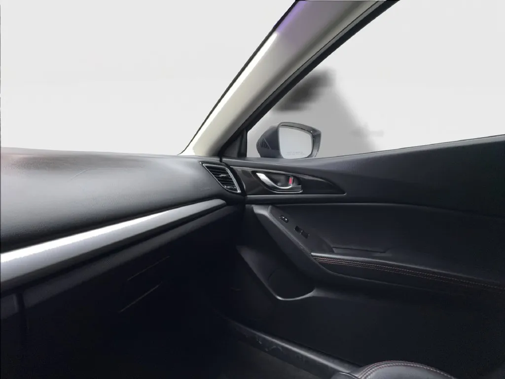Mazda Mazda3 photo 42