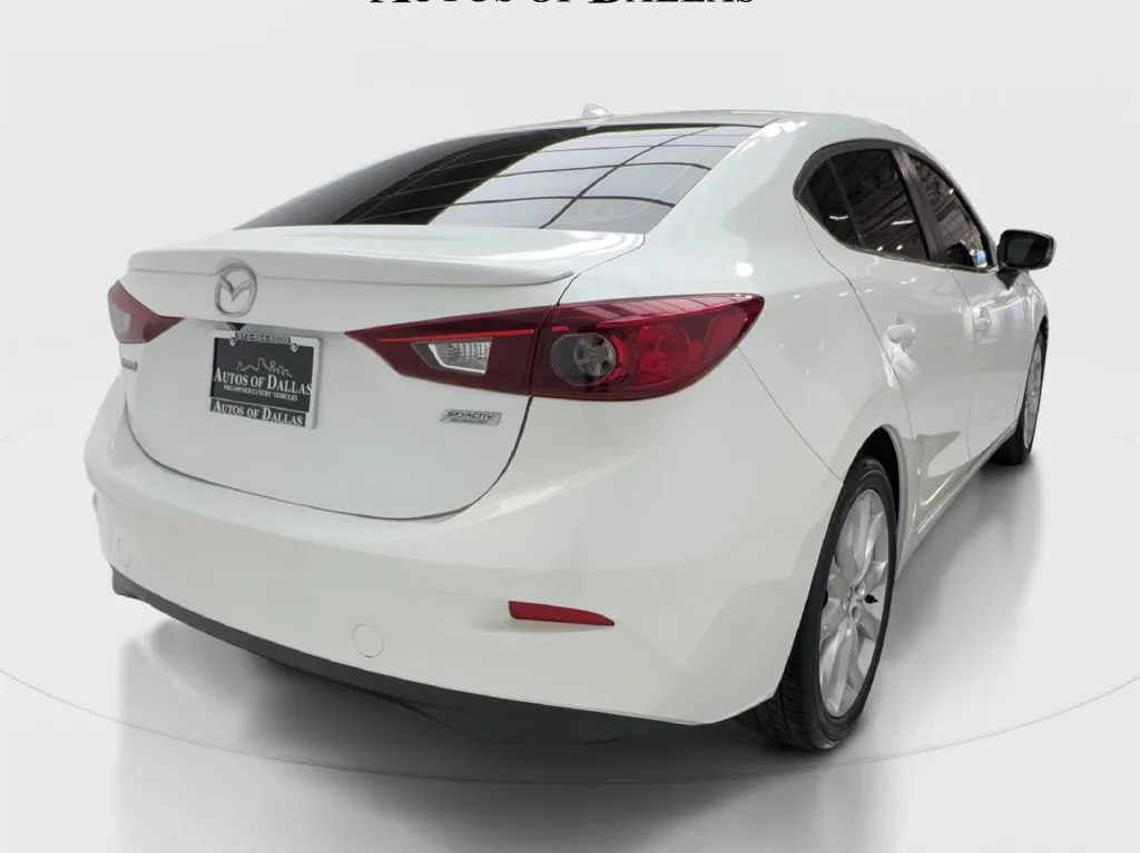 Mazda Mazda3 photo 8