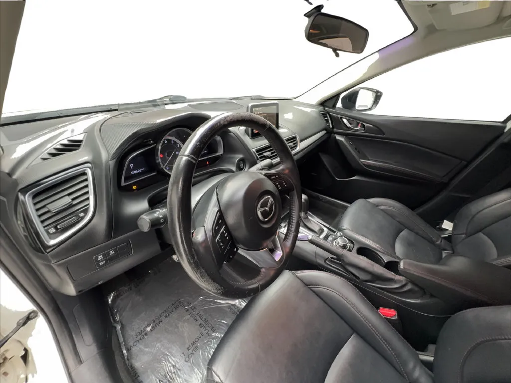 Mazda Mazda3 photo 23