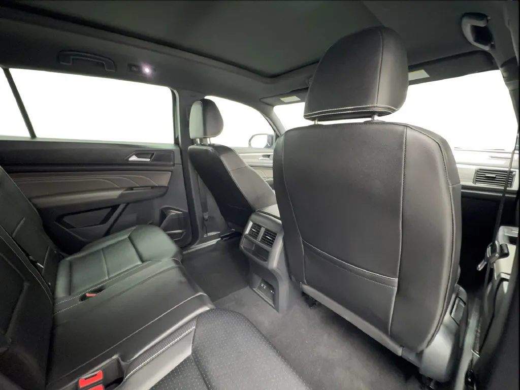 Volkswagen Atlas Cross Sport photo 30