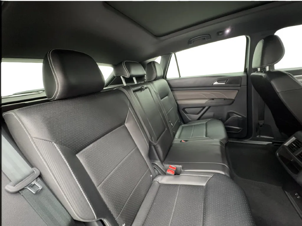 Volkswagen Atlas Cross Sport photo 29