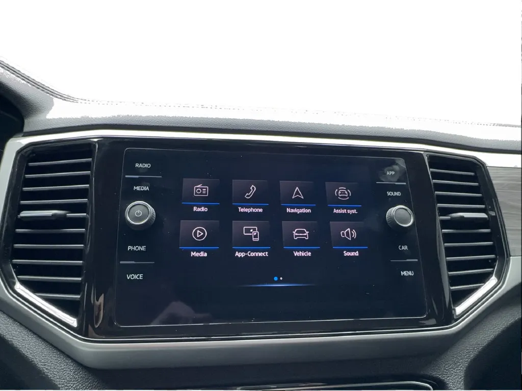 Volkswagen Atlas Cross Sport photo 50