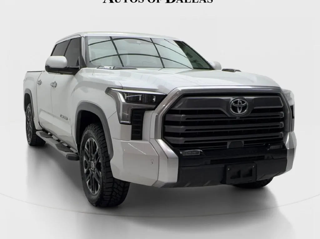 Toyota Tundra photo 3