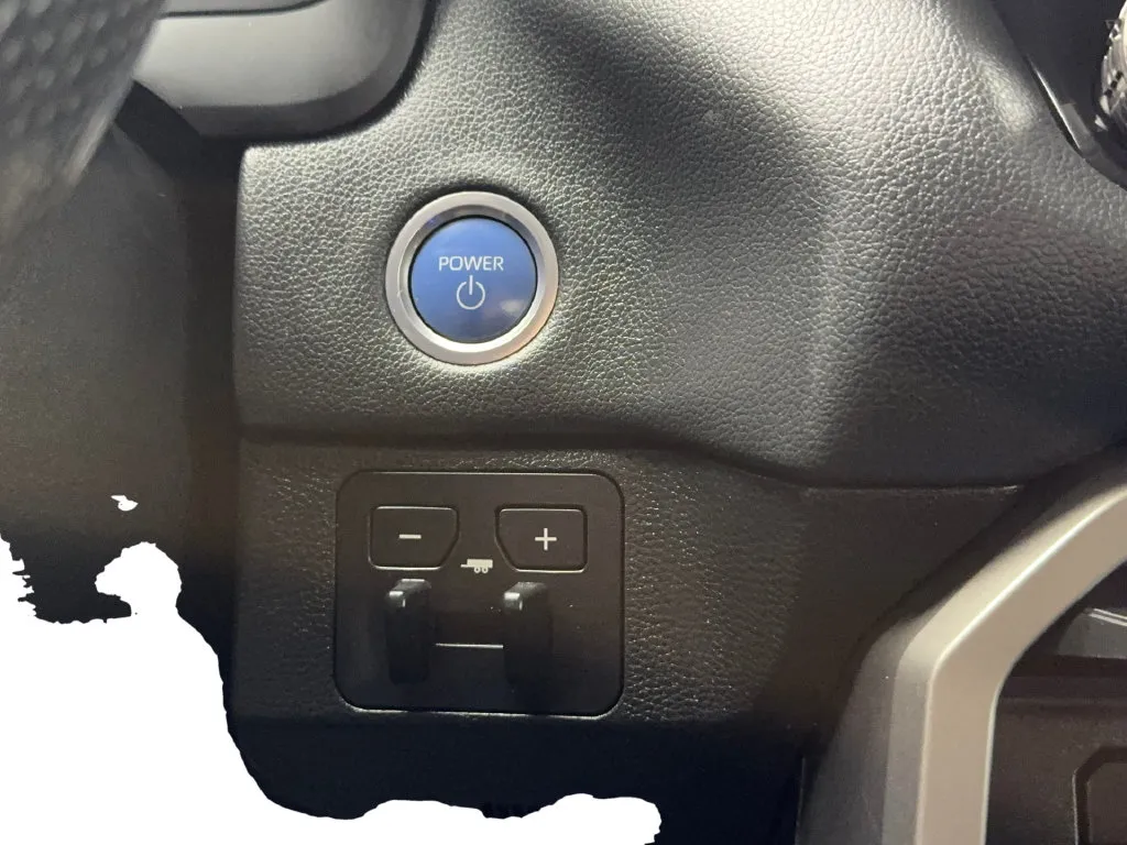 Toyota Tundra photo 49