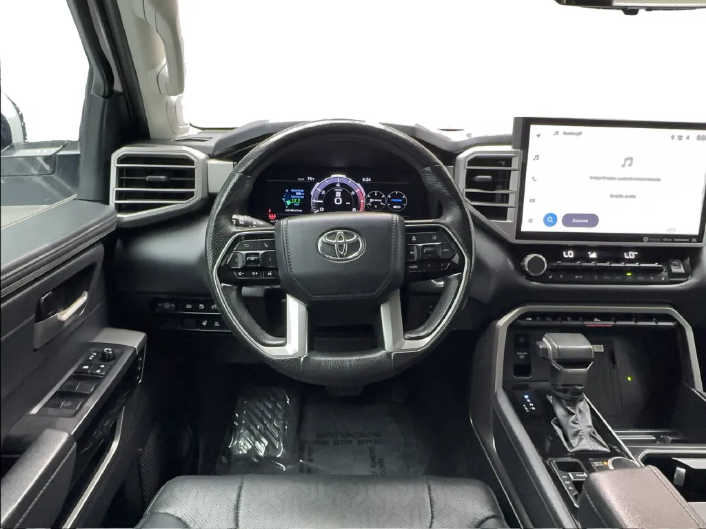 Toyota Tundra photo 39