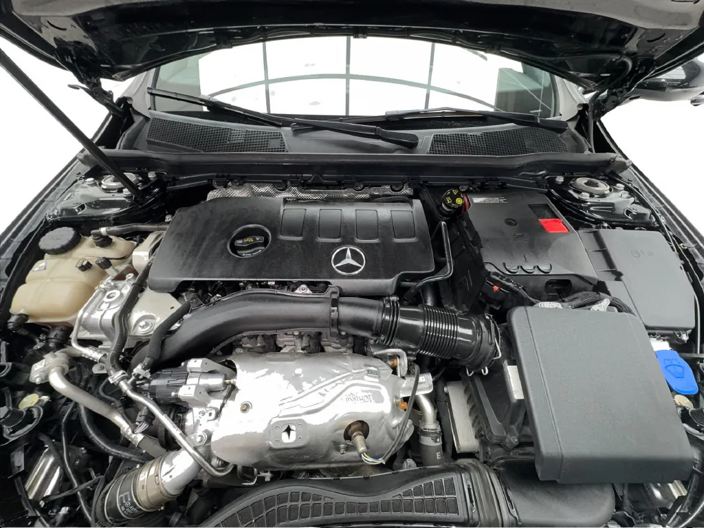 Mercedes-Benz A-Class photo 16