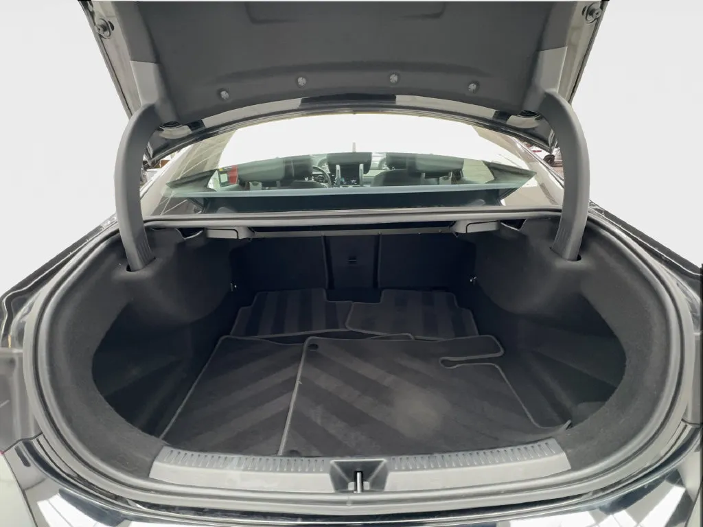 Mercedes-Benz A-Class photo 15