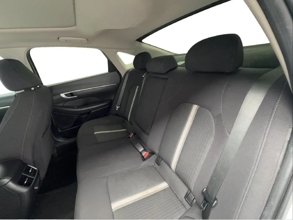 Hyundai Sonata photo 30