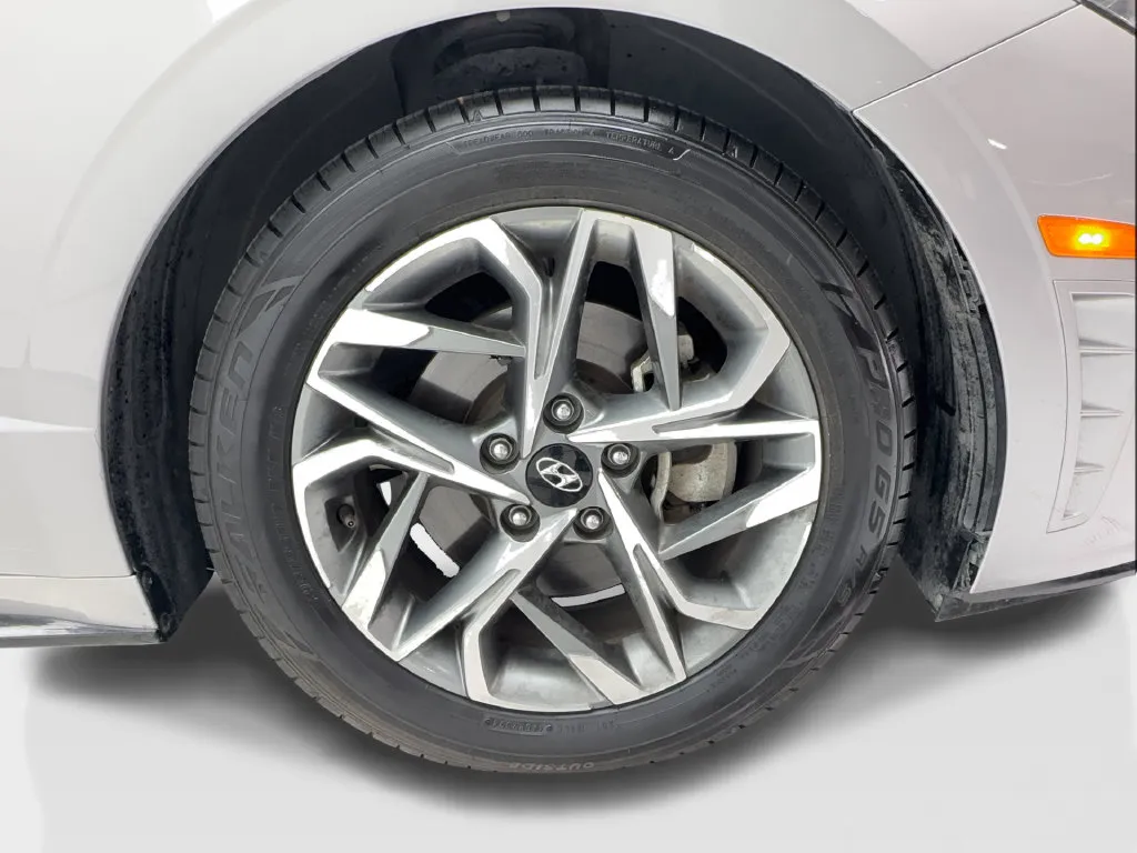 Hyundai Sonata photo 19