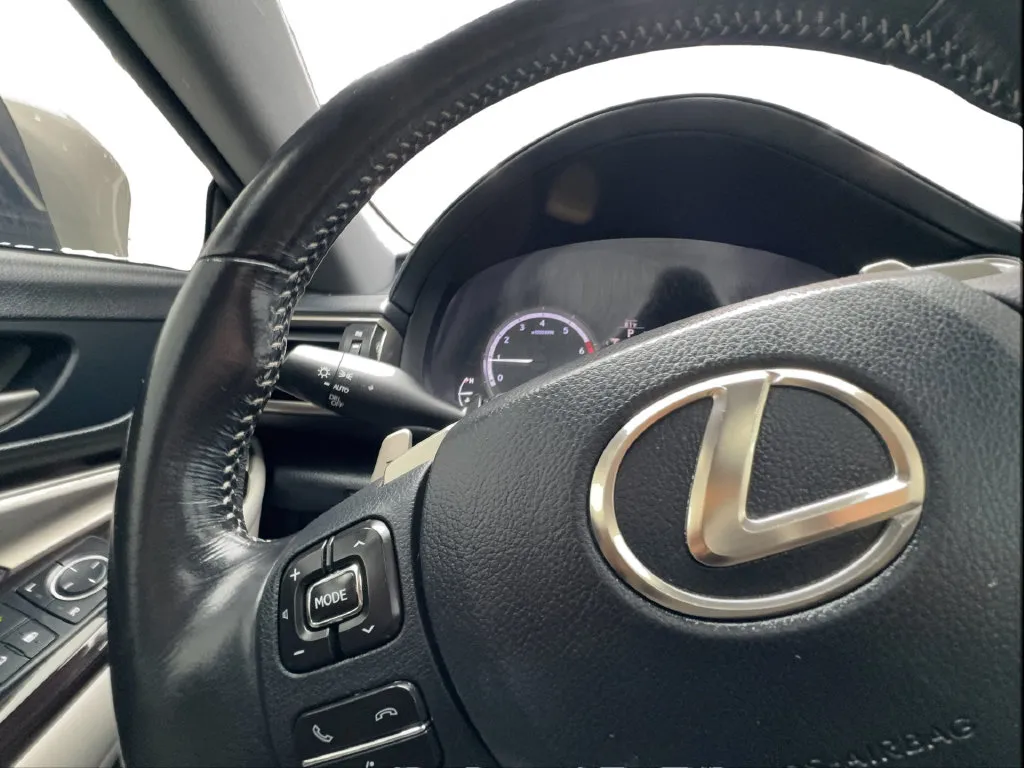 Lexus RC photo 41
