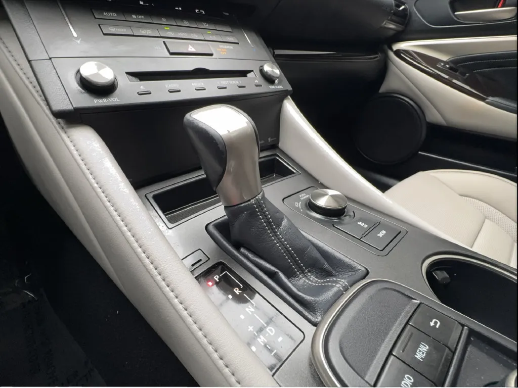 Lexus RC photo 44