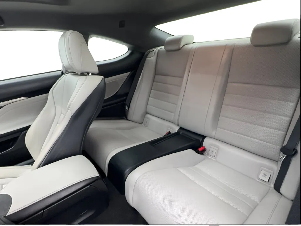 Lexus RC photo 26