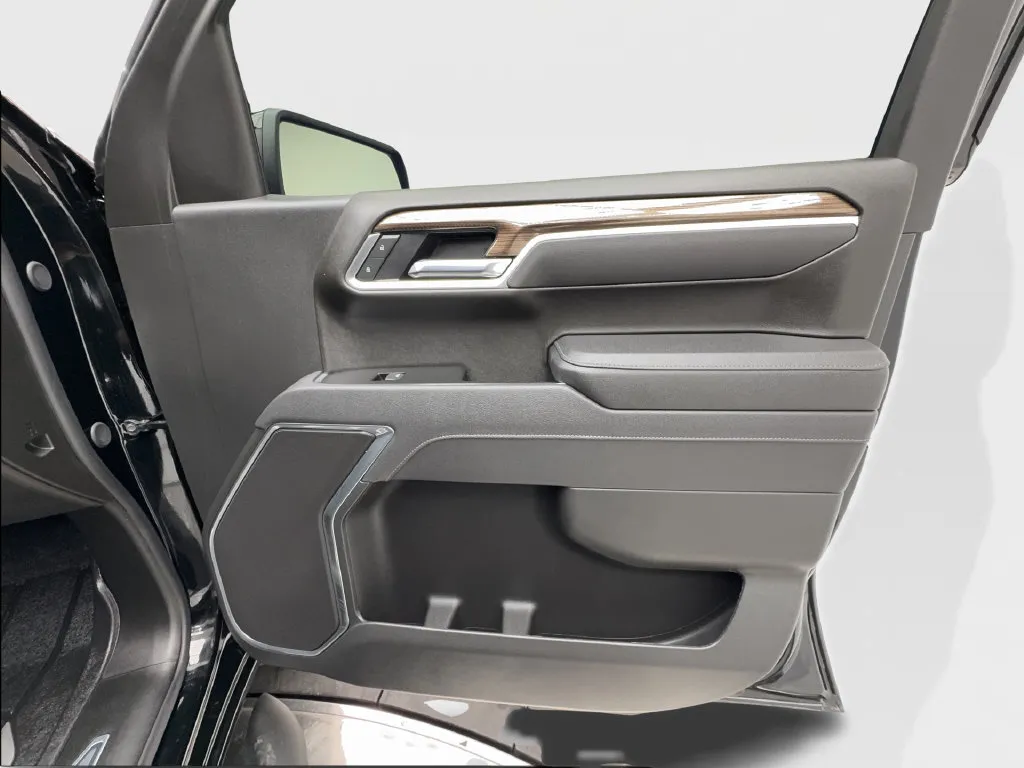 Chevrolet Silverado photo 40