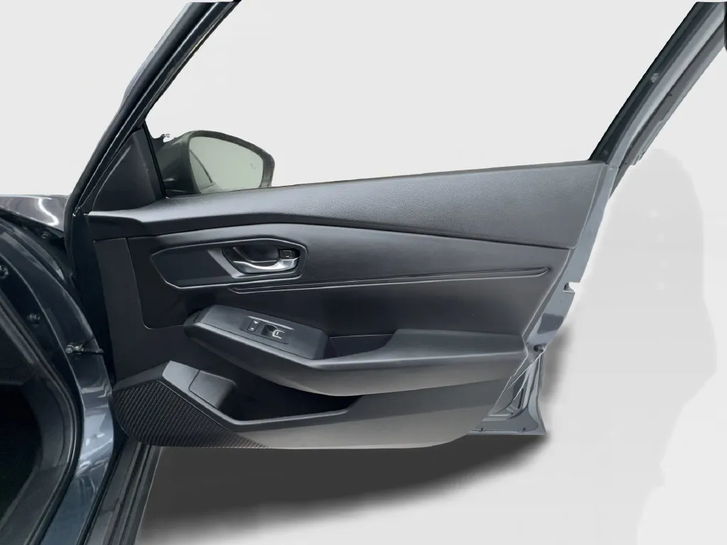 Honda Accord photo 37