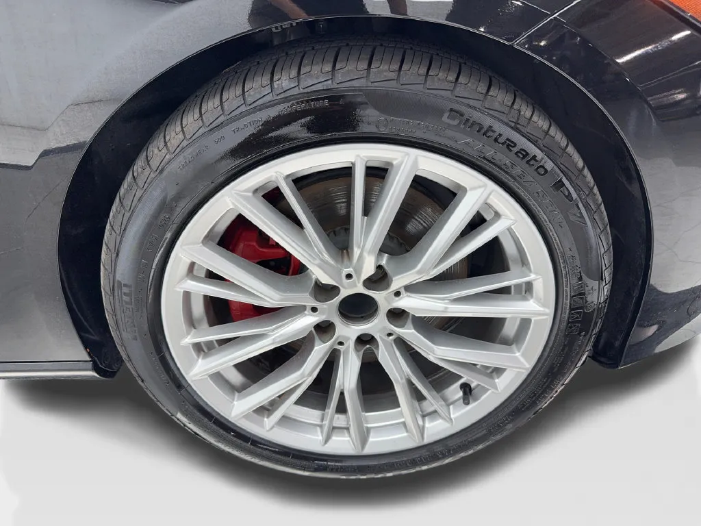 Mercedes-Benz C-Class photo 16