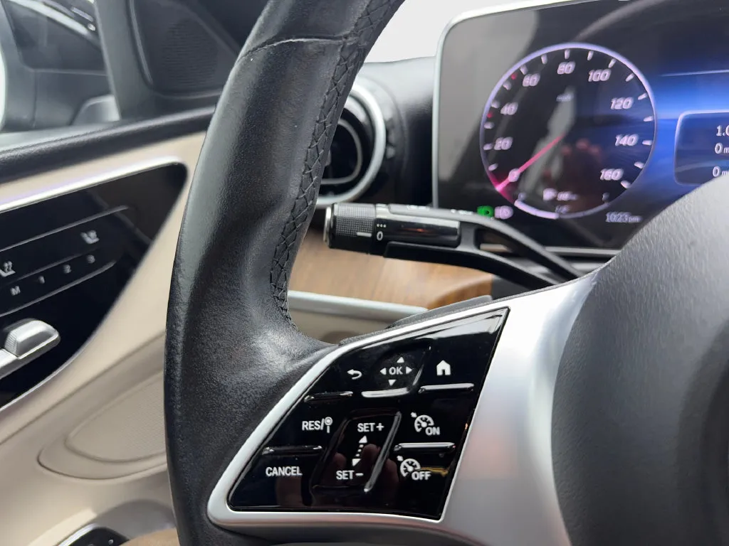 Mercedes-Benz C-Class photo 42