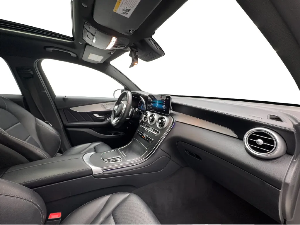 Mercedes-Benz GLC photo 34