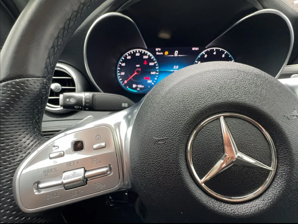 Mercedes-Benz GLC photo 45