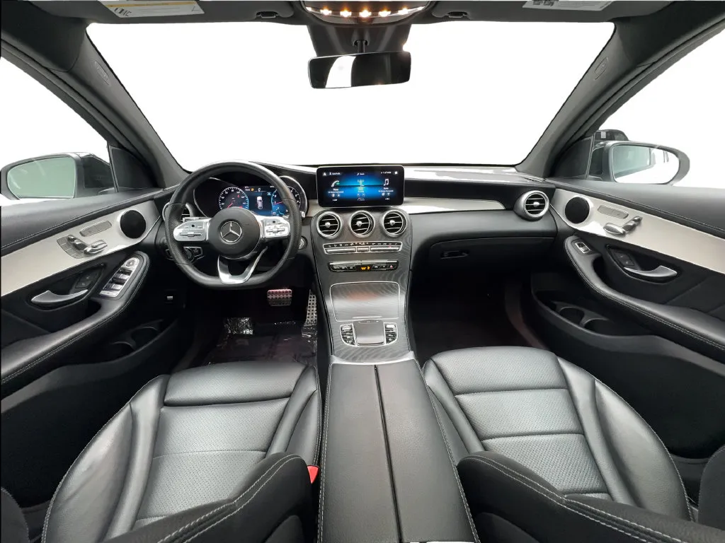 Mercedes-Benz GLC photo 40