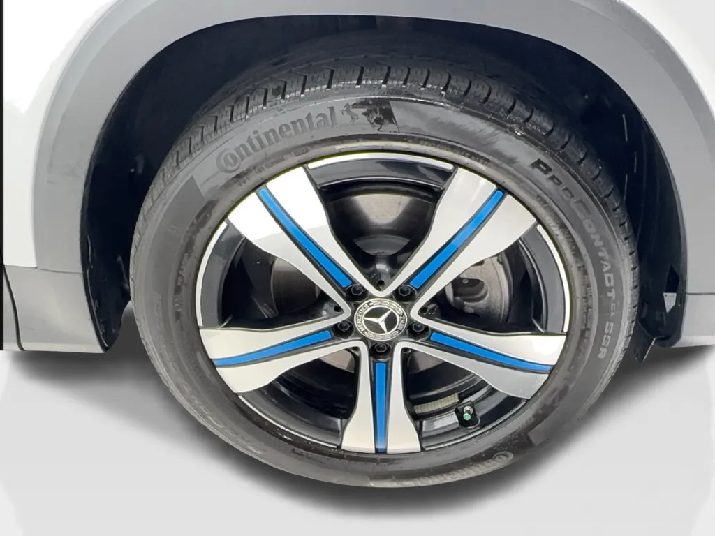 Mercedes-Benz EQB photo 15