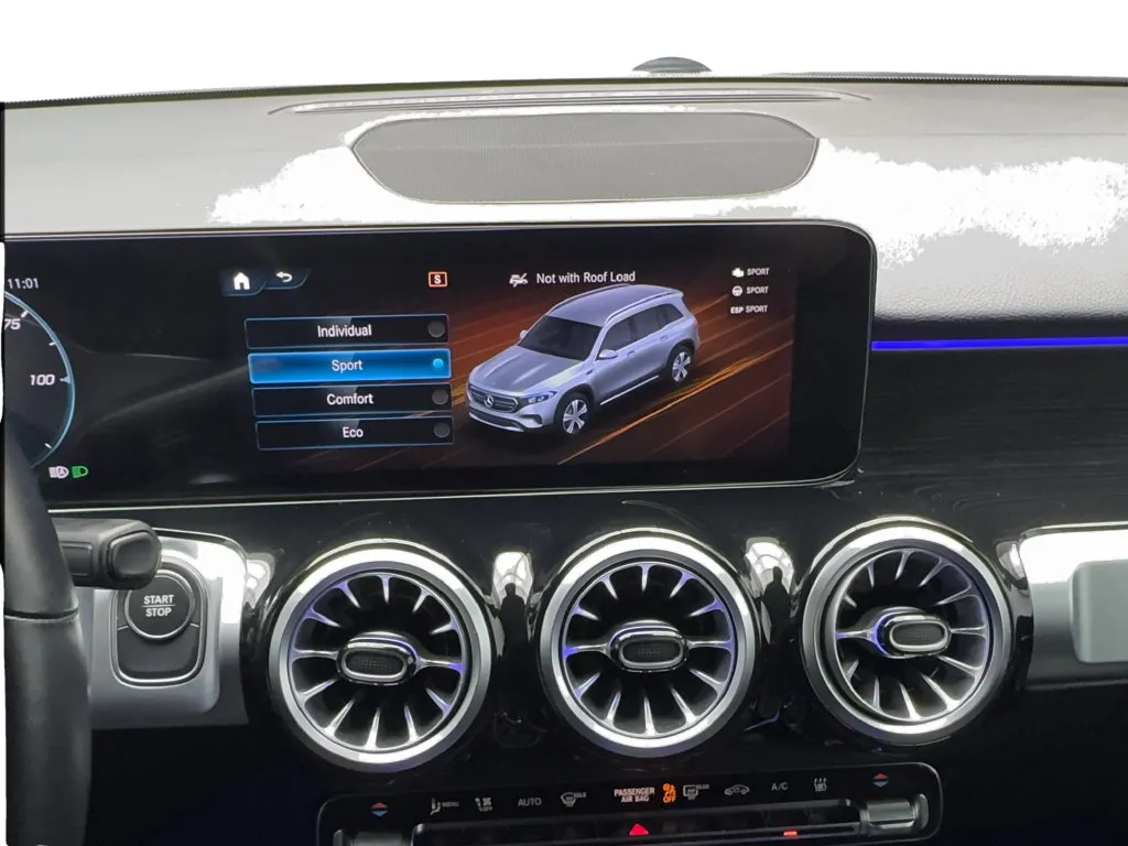 Mercedes-Benz EQB photo 48