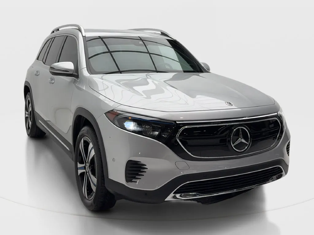 Mercedes-Benz EQB photo 3