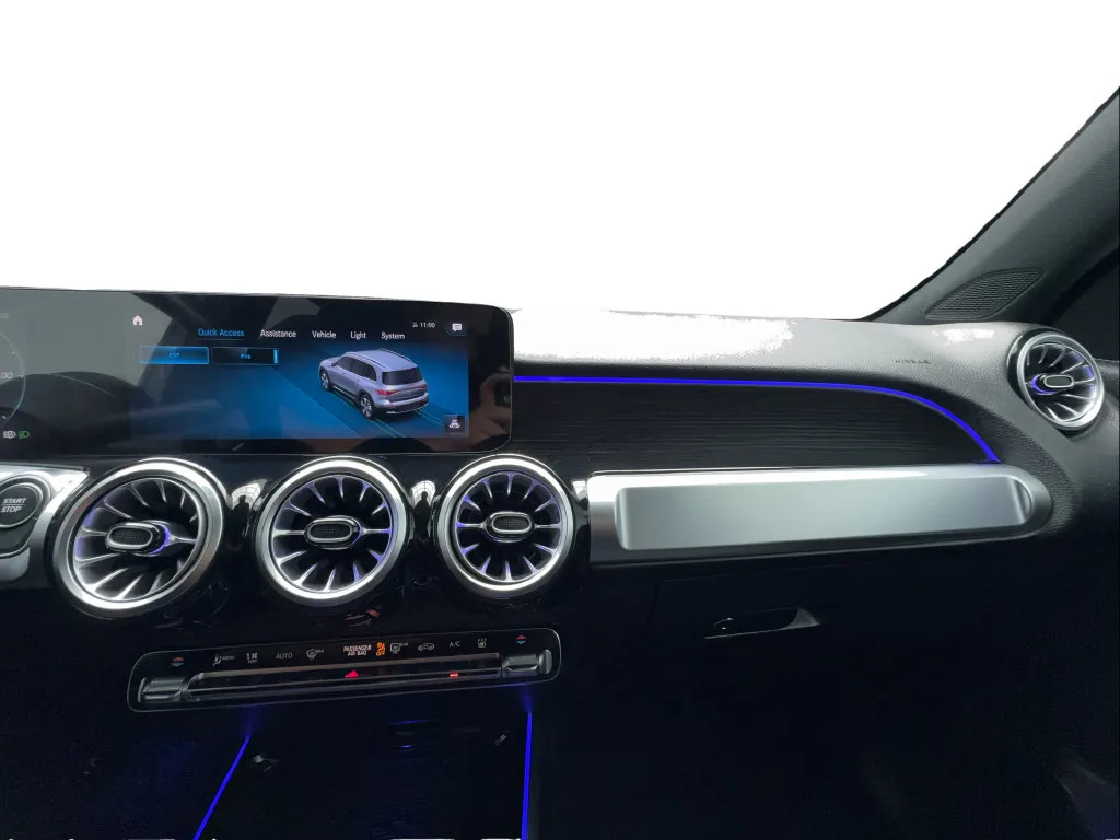 Mercedes-Benz EQB photo 43