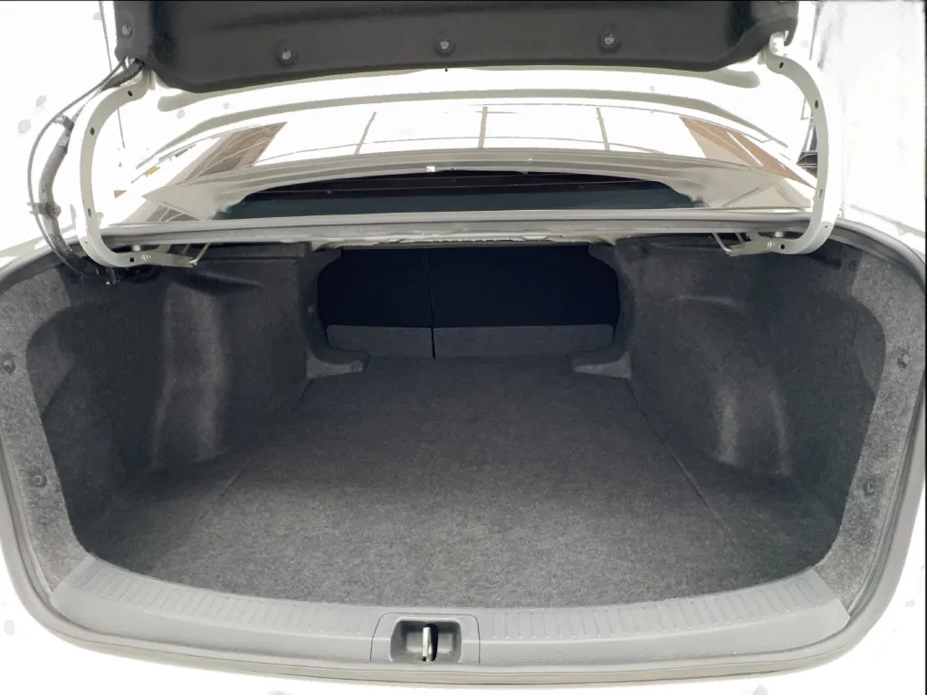 Toyota Corolla photo 12