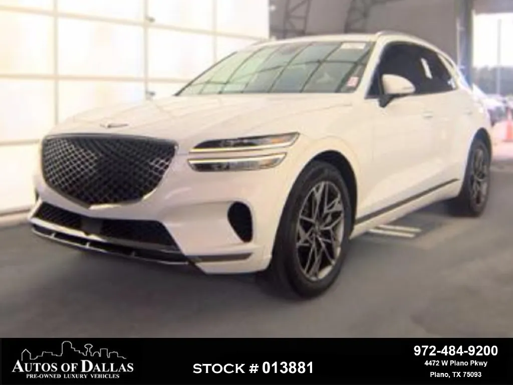 2024 GENESIS GV70 Standard