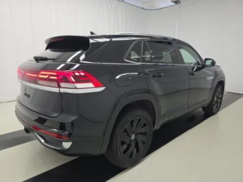 Photos of 2026 Volkswagen Atlas Cross Sport SE w/Technology for sale in Plano, TX at Autos of Dallas - Plano