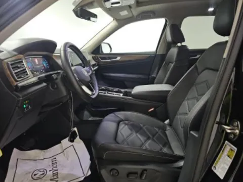 More photos of 2026 Volkswagen Atlas SE w/Technology at Autos of Dallas - Plano, TX