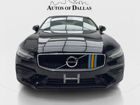 Another view of 2020 Volvo S60 T6 Momentum for sale in Plano, TX at Autos of Dallas - Plano